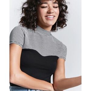 NWT F21 Striped Sweetheart Mock Neck Tee